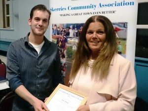 Kay Coleman, Skerries Chamber of Commerce, receiving the 2015 Jim Quigley Volunteer of the Year Award from SCA Chairperson Geoff McEvoy